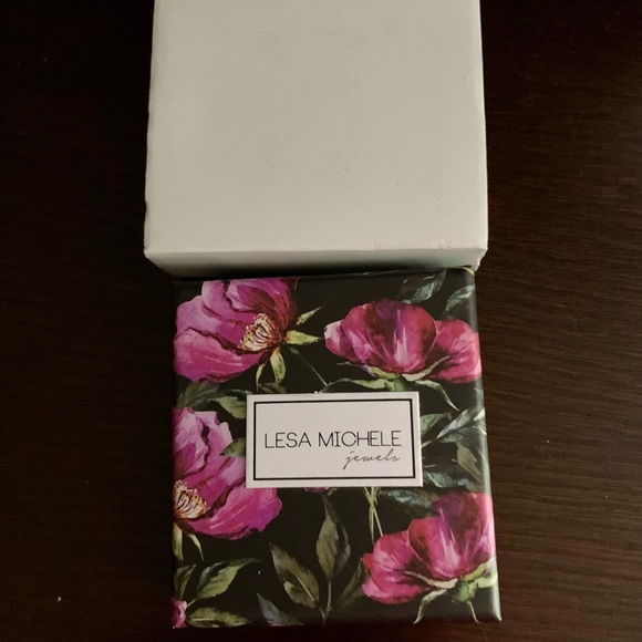 NIB sterling silver and crystal earrings set - Picture 3 of 3